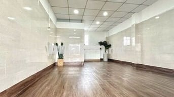 PHÒNG TRỌ SIÊU RỘNG DIỆN TÍCH TO CÓ CỬA SỔ TRỜI Ở SAU TRƯỜNG VĂN LANG