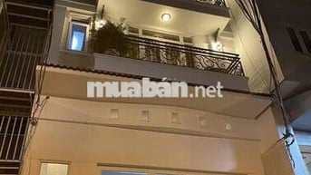 Nhà cho thuê/Văn Phòng ngay trung tâm Q1 hẻm to nhiều tiện ích