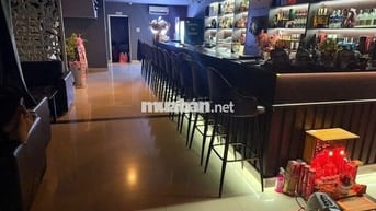 Sang nhượng Bar set-up sẵn – Phú Mỹ Hưng