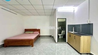 Cho thuê phòng trọ studio cửa sổ giếng trời ( dự án mới xây ở Gò Vấp)