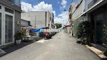 đất 1/ hẻm nhựa ngay chợ cầu đồng