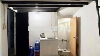 Cho Thuê phòng hẻm 88 nguyễn văn quỳ cách UFM-KCX 3km