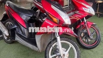 Honda Click màu Đỏ