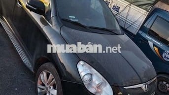 Luxgen U7 2011 7 chỗ màu Đen