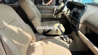 Isuzu Trooper 2000 - 77777 km