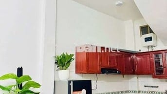 *** Chính chủ gửi bán cầu giấy -30m- 5 tầng- MT 3,5 m giá 7x tỷ