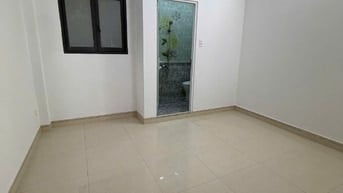 Chính chủ cần bán gấp NhàMặt tiền hiếm – vị trí vàng Lạc Long Quân Q11