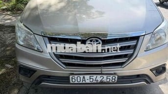 Toyota Innova 2015 2.0E - zin căng nét