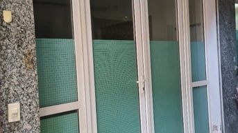 Nhà nguyên căn ngõ Kiến Thiết cách đường Khâm Thiên 1 nhà