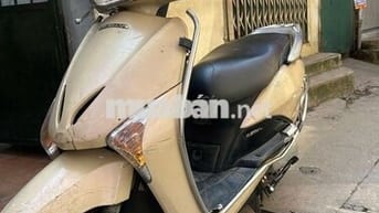 Chính chủ bán xe Honda Lead đời đầu. Xe tốt êm