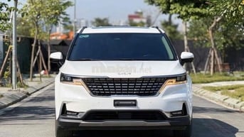 Kia Carnival 2024 2.2D Signature 31000 km