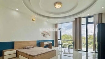 Khai trường phòng mới xây bancol siêu thoáng mát thuận tiện ueh vhu rm