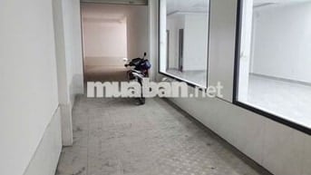 CHO THUỂ TÒA NHÀ LÀM VP/CTY QL 13 CŨ CÓ THANG MÁY