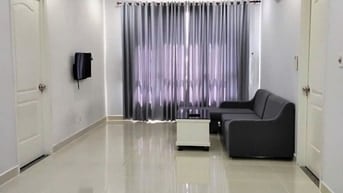 Chung cư 2PN-90m2-2WC có đủ nội thất, an ninh, không ngập nước, viewQ1