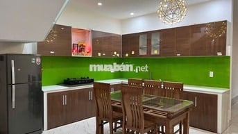 CC cho thuê nhà 3 tầng mặt tiên khu Hoà Xuân