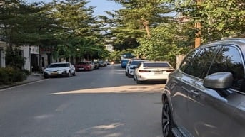 Bán gấp nhà Ngõ ô tô, phân lô , trung tâm cầu giấy giá nhỉnh 14 tỷ