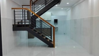 Chỉ 4,4 đồng . Shr chính chủ. Nhà mới 2T, 4x15, trung tâm Q.bình tân. 