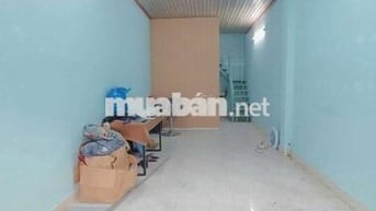 Cho thuê nhà 2 tầng ngay chợ Bình triệu 5,5tr/tháng