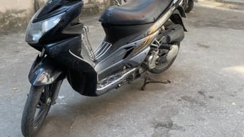 Cần bán xe Suzuki Hate 125cc biển 30F8, xe đẹp, máy êm ru