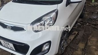 Kia Morning 2014 S 1.25 MT - 250 km