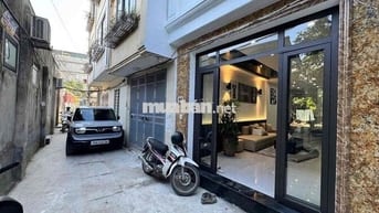 Siêu Phẩm Tây Mỗ, 6 Tầng Thang Máy, Ô tô lùi cửa, Ngõ nông, full đồ