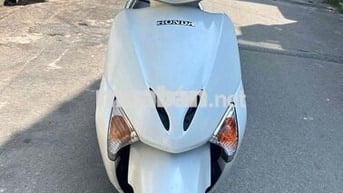 Honda Lead 2012 màu Trắng
