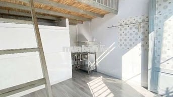 Phòng rộng sạch sẽ, giờ giấc tự do