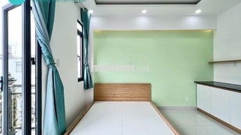 CHO THUÊ CHDV - STUDIO BAN CÔNG FULL NỘI THẤT MỚI XÂY Ở PHẠM VĂN CHIÊU