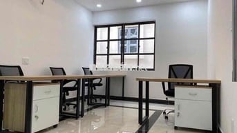 Mặt bằng kinh doanh ở lại được gần q1 có chỗ đậu xe hơi