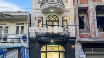 NHÀ ĐẸP VỪA Ở VÙA KINH DOANH THUẬN LỢI MUA BÁN ĐƯỜNG XUÂN HỒNG