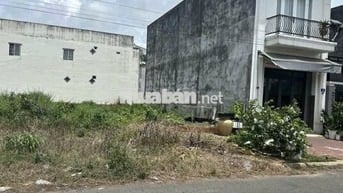 CHỦ NGỘP BÁN GẤP ĐẤT NGAY CHỢ LONG ĐIỀN - BRVT