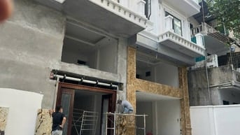 CHÍNH CHỦ BÁN NHÀ ĐỐNG ĐA, XÂY MỚI, THANG MÁY, GẦN PHỐ, 15M RA Ô TÔ