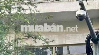 Căn hộ chung cư 02 lầu trung tâm