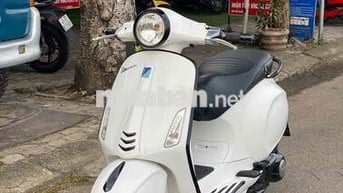 Piaggio Vespa Primavera 2014 Trắng