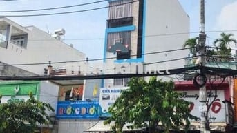 Nhà nguyên căn mặt tiền đường lớn 10pn,10wc. Dt sàn 500m2