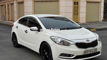 Kia K3 2015 1.6 MT - 135000 km