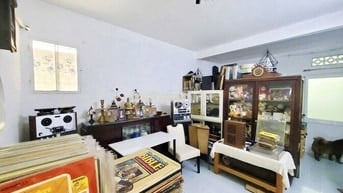 BÁN GẤP NHÀ HUỲNH VĂN BÁNH - 81m2 - VÀI BƯỚC RA HXH CHỈ 9.x TỶ