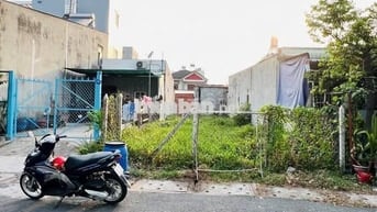 Kẹt tiền bán gấp lô đất 192m2 ngay Tân Thông Hội, Sẵn thổ cư, 860tr