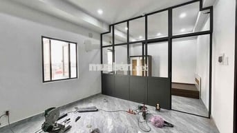 Căn Hộ Dịch Vụ 1 Phòng Ngủ Mới Xây Ngay Cuôid Nguyễ Thái Sơn