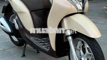 Honda SH Mode 2018 màu Kem