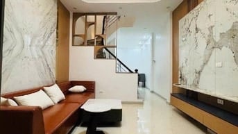 Bán nhà Lĩnh Nam – 40m², 3 tầng – Chỉ 3,2 tỷ