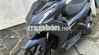 Honda Air Blade 2021 Xám 25000 km Tốt