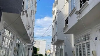 Cơ hội mua nhà Quận 12 mới xây, vị trí đẹp ngay Quốc Lộ 1A, P. Thới An