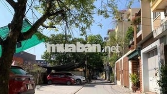 Cùng tầm tài chính đây sẽ là đẹp nhất đường to như sân bay có chỗ đỗ