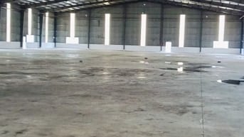 Bán kho xưởng trong  KCN Hòa Bình , Long An , KV: 8.500m2, XD: 5.400m2