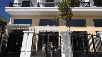 Bán nhà phố 4 tầng - 7 phòng - 7wc quận 12 giáp gò vấp