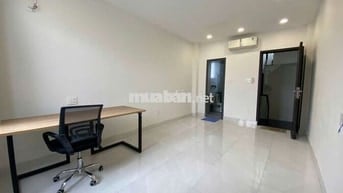 Nhà mới  4 PN Hoàng Hoa Thám giá chỉ 18tr