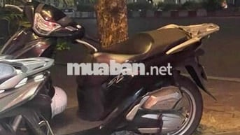 Honda SH Đen Ít đi