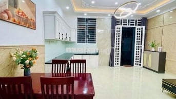 Bán nhà 4 tầng - hẻm 7 chỗ Lê Quang Định, Bình Thạnh - DT 4x10m