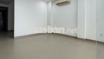 Cho thuê mặt bằng nhỏ 11m² – 102 Hoa Cúc, Phú Nhuận – 6 triệu/tháng